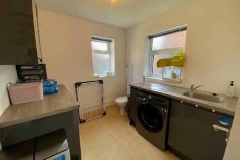 R Utility Room.jpg