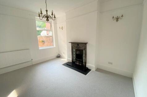 R Dining Room-min.jpg