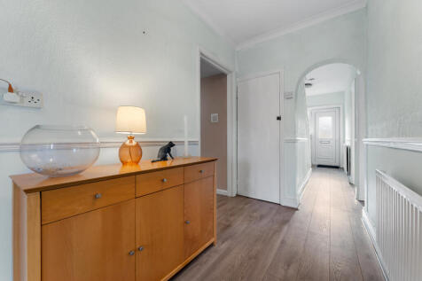 117 Knutsford Road17.jpg