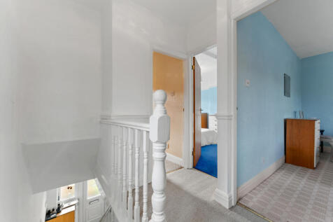 117 Knutsford Road4.jpg