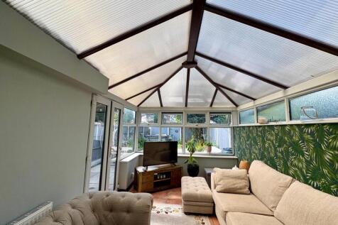 172 Liverpool Road Conservatory.jpg