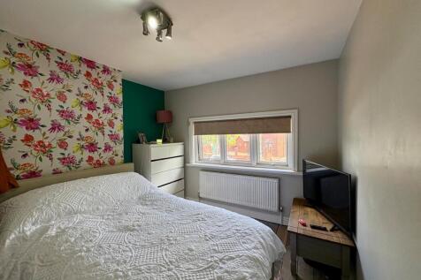 172 Liverpool Road Bedroom Two.jpg