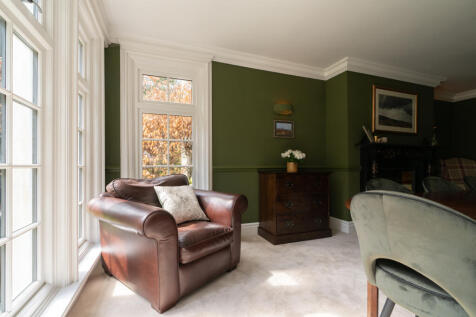 Dining Room (2)