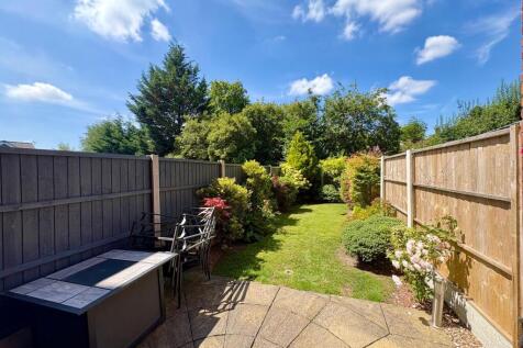 GARDEN PATIO.jpg
