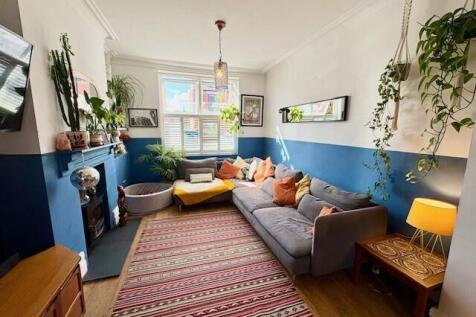 Lounge (2).jpg