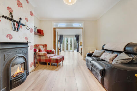 15 BROOMFIELDS-2.jpg