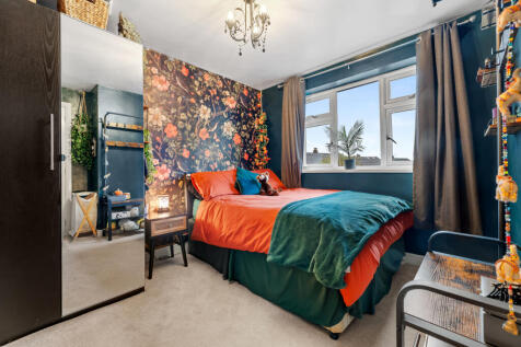 3 Watton Close15.jpg