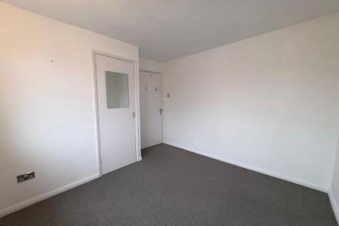 WhatsApp Image 2025-12-02 at 10.14.16 (2).jpeg