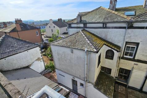 Roof T202506051435.jpg
