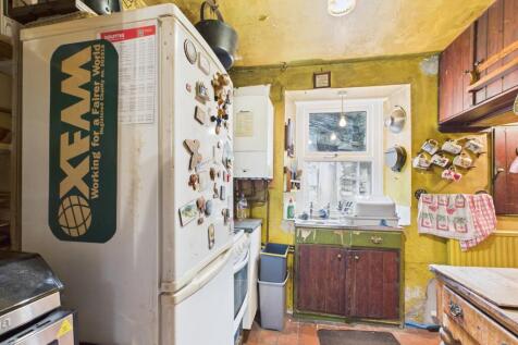 Kitchen 1 T202509240949.jpg