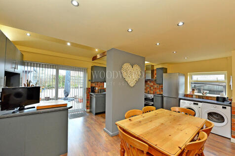 Kitchen/Dining Ro...
