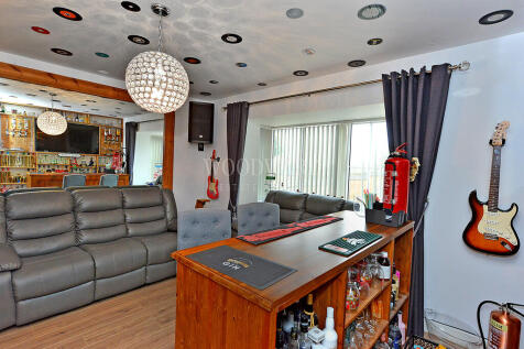 Snug/Bar
