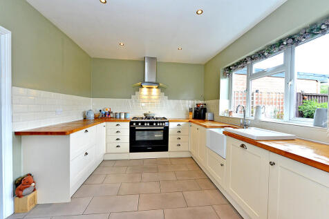 Kitchen/Dining Ro...