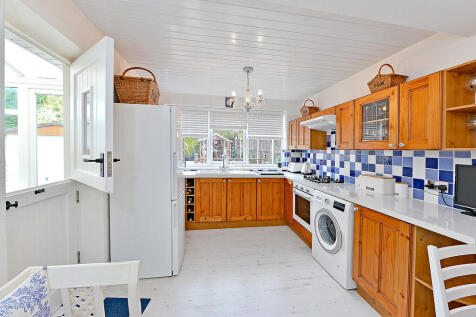 Kitchen/Dining Ro...