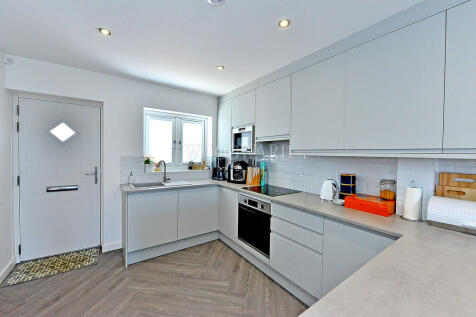 Open Plan Living/...