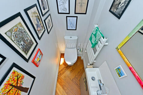 Cloakroom/WC