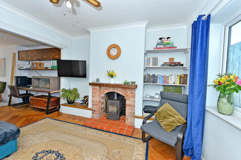 Open Plan Living/...