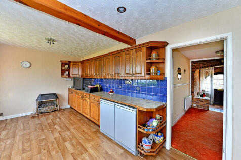 Kitchen/Dining Ro...