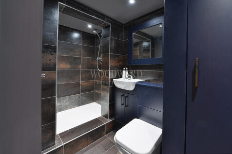 En-Suite Shower/W...