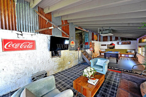 Games Room/Bar
