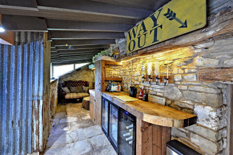 Games Room/Bar