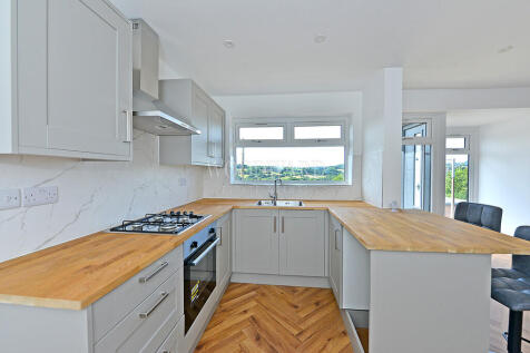 Kitchen/Dining Ro...