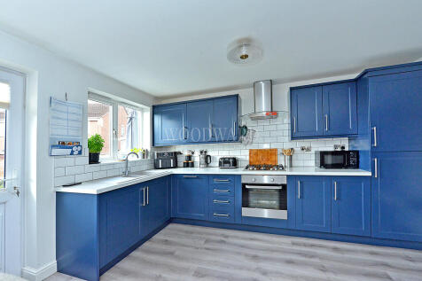 Open Plan Living/...