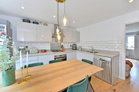 Kitchen/Dining Ro...