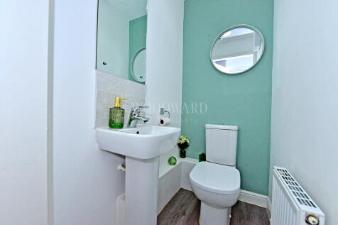 Cloakroom/WC