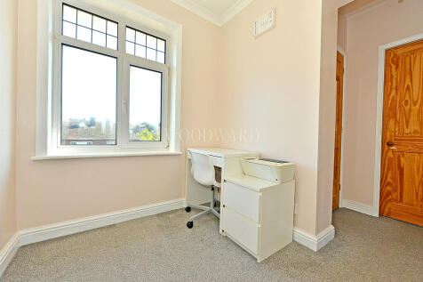 Office/Landing