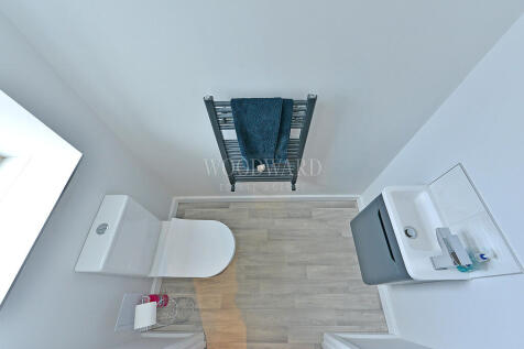 Cloakroom/WC