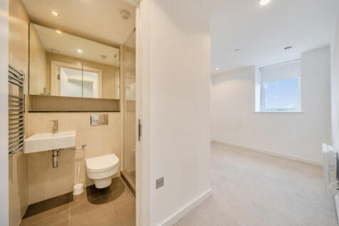 1364394-10-68e8df...