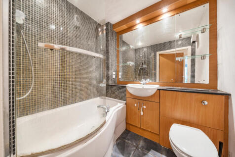 1364515-9-68e8fdd...