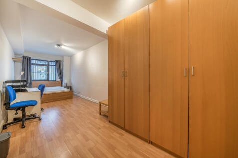 1364514-8-68e8ede...