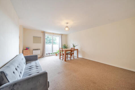 1361837-2-68e3aa8...