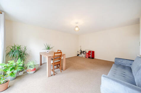 1361837-7-68e3aac...