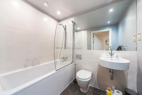 1370477-9-68f7aa2...