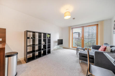 1371225-1-68fb7aa...