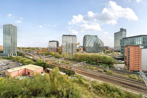 1371225-3-68fb7ac...