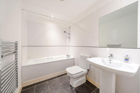 1373325-1-690dede...