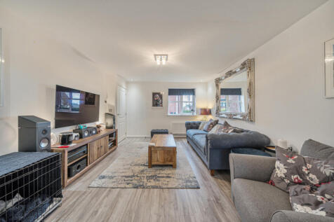 1383614-19-692470...