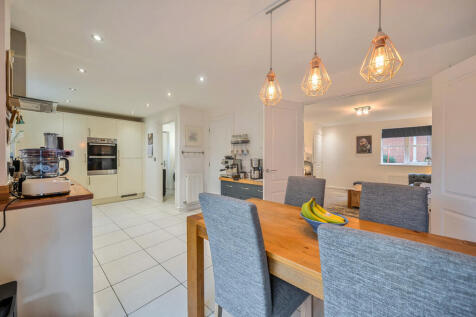 1383614-22-692470...