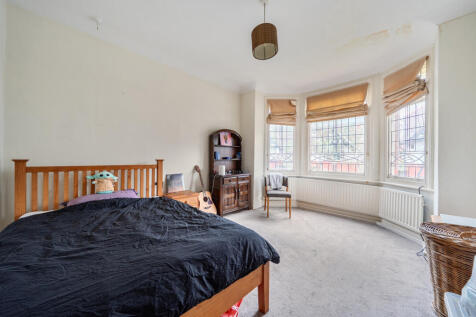 1383181-5-691c4b1...