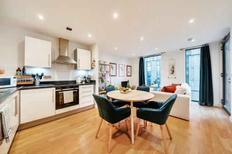 1402442-5-69723a3...