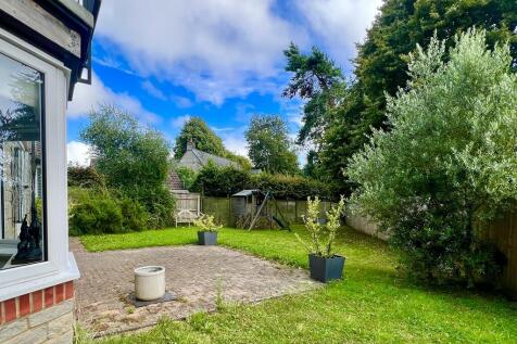 garden back shot