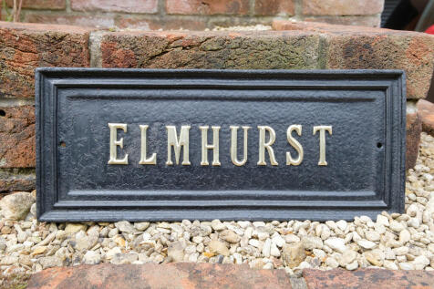 Elmhurst_01