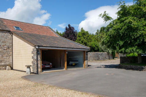 Garages and Parki...