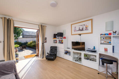 Ground floor bedr...