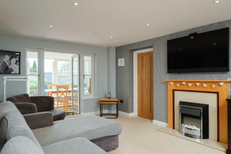 5MoorlayCrescent_...