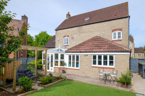 5MoorlayCrescent_...